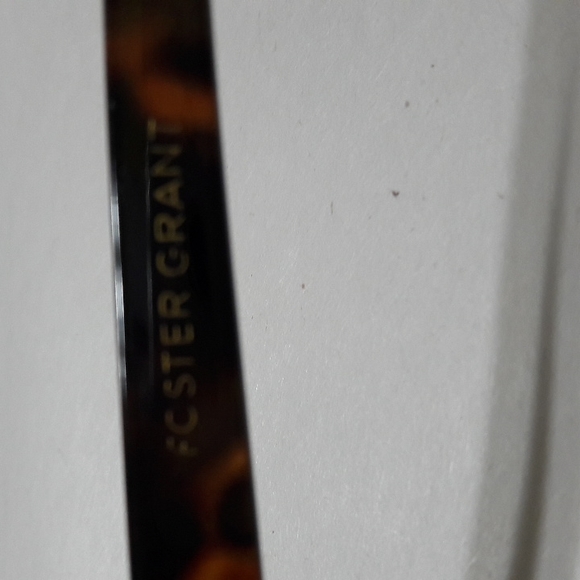 Foster Grant Women Sutton Sunglasses Tru Polar Tortoise Gold Frame UVA-U… main image 6